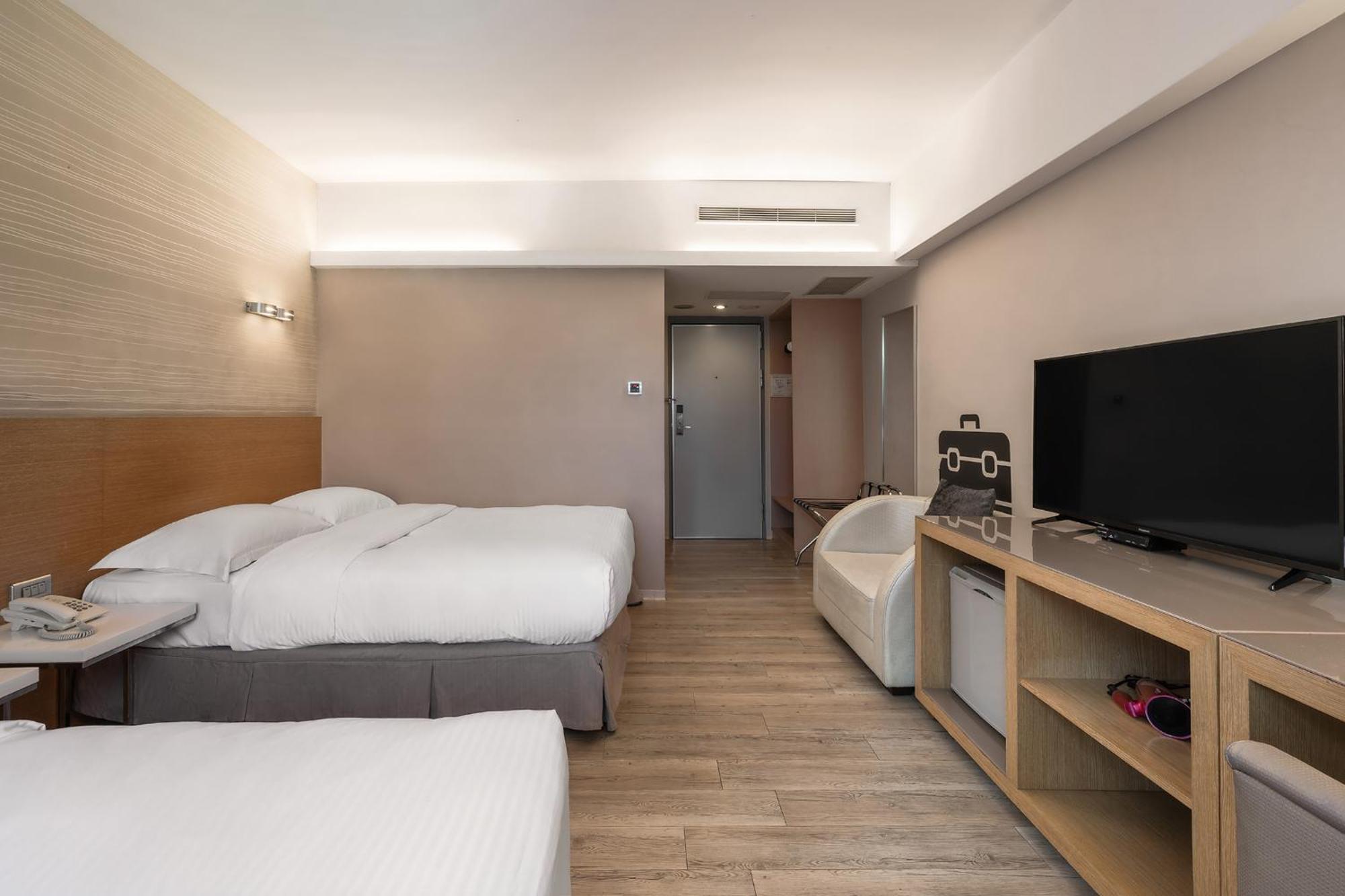 The Riverside Hotel Esthetics Kaohsiung Exterior foto